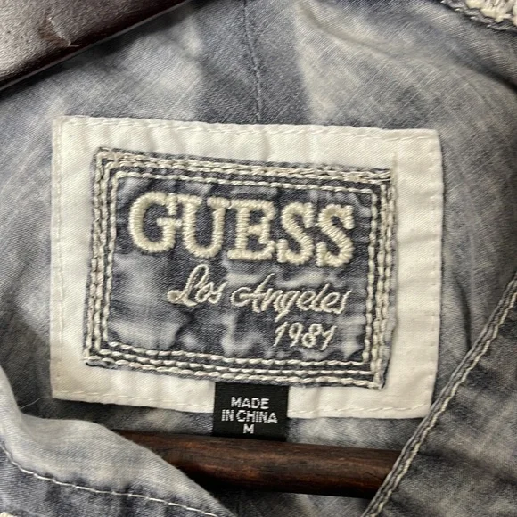 Guess Button Down Women Shirt - Picture 5 of 6